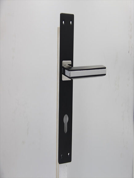 AB - 009 -  BLACK/CP (PLATE)