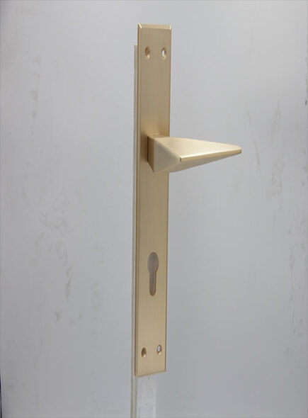 AVVA - V3 - MATT GOLD (PLATE)