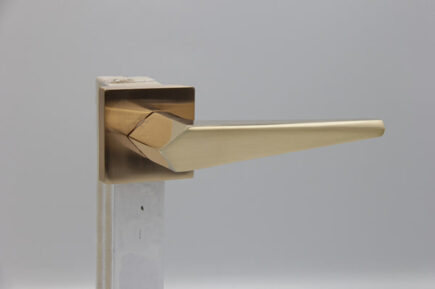 AB - 028 - RGP (ROSETTE)